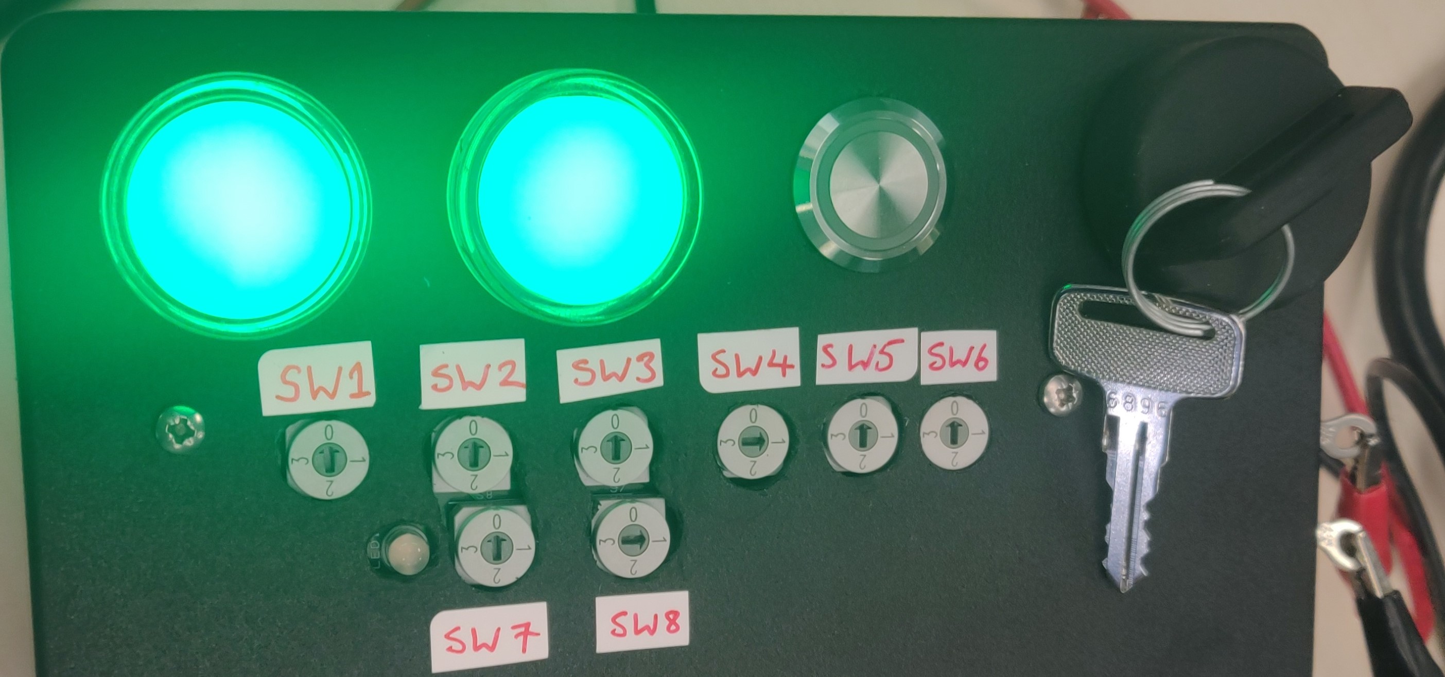 both_green_led.jpg